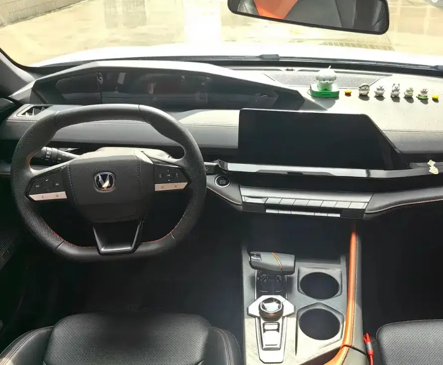 2022 CHANGAN UNI-V thumbnail 4