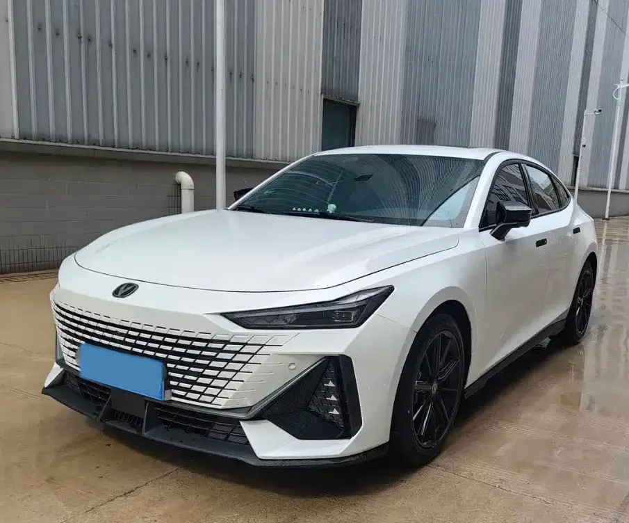 2022 CHANGAN UNI-V view 1