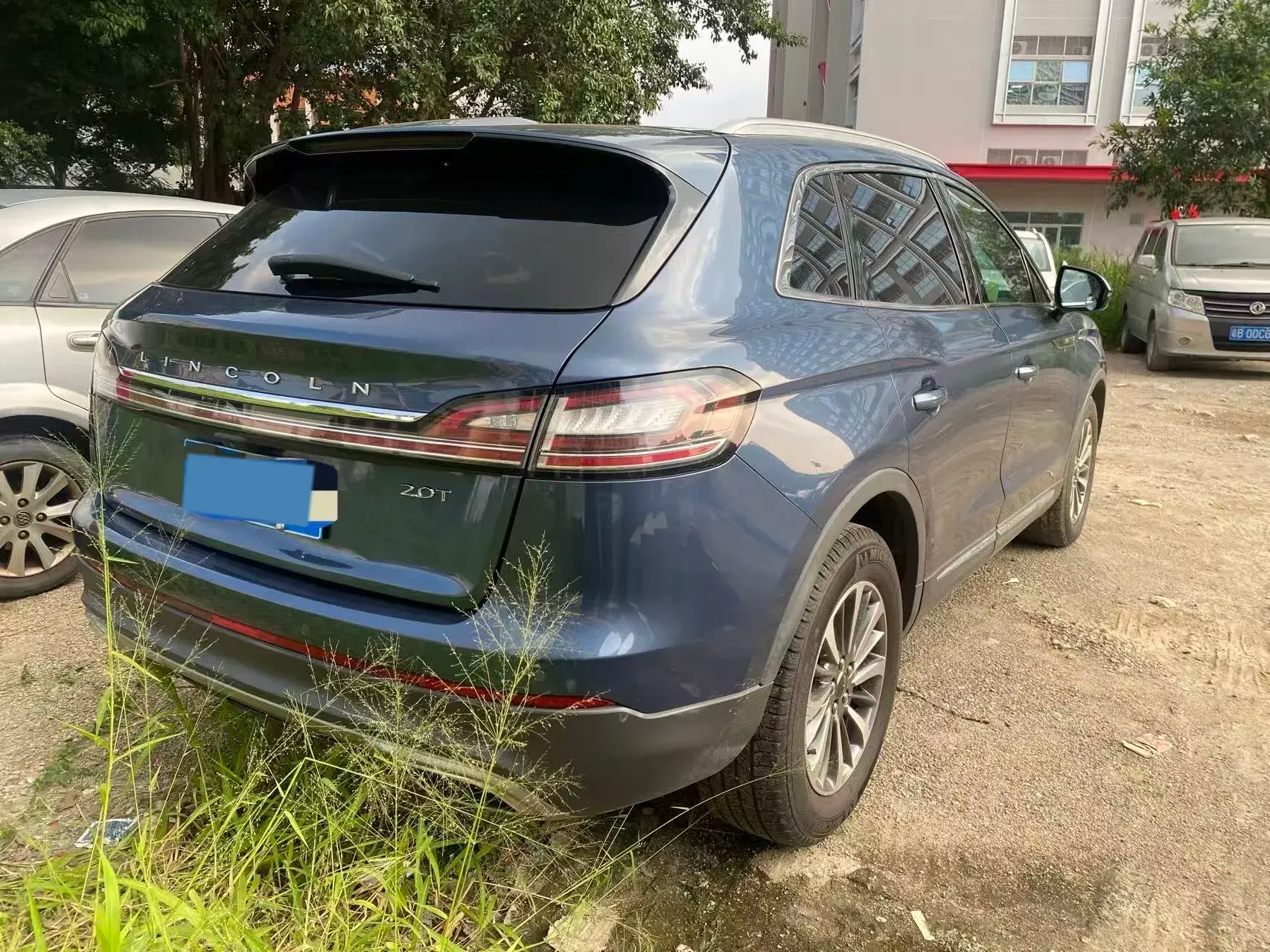 2019 LINCOLN NAUTILUS thumbnail 2