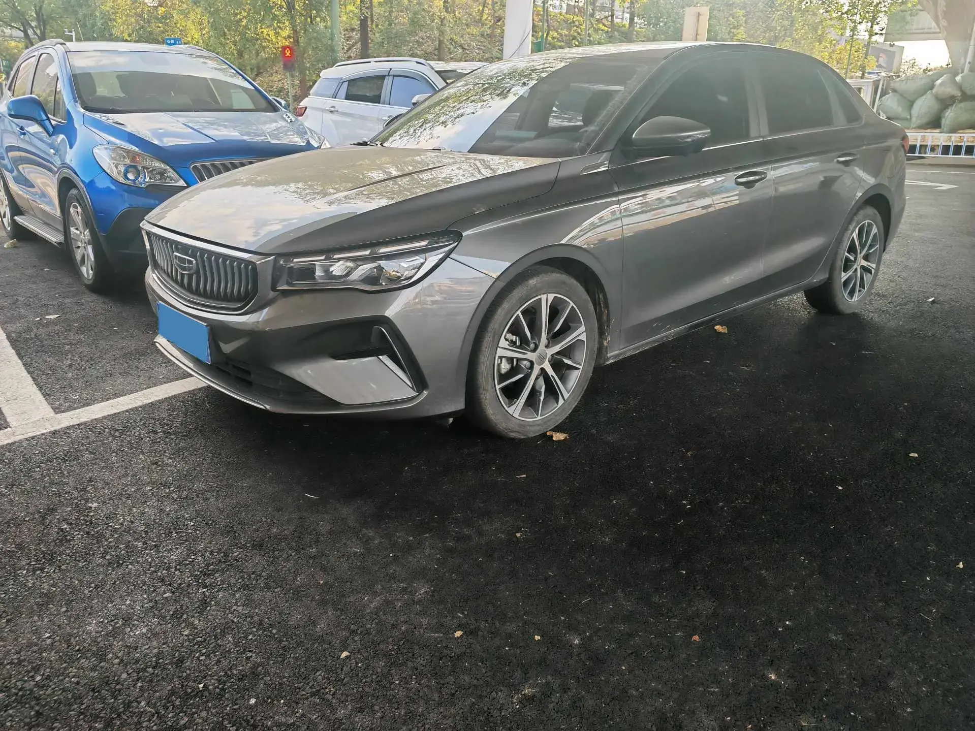 2022 GEELY EMGRAND view 1