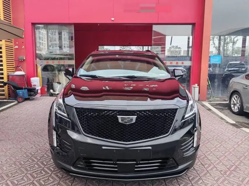 2022 CADILLAC XT5 thumbnail 2