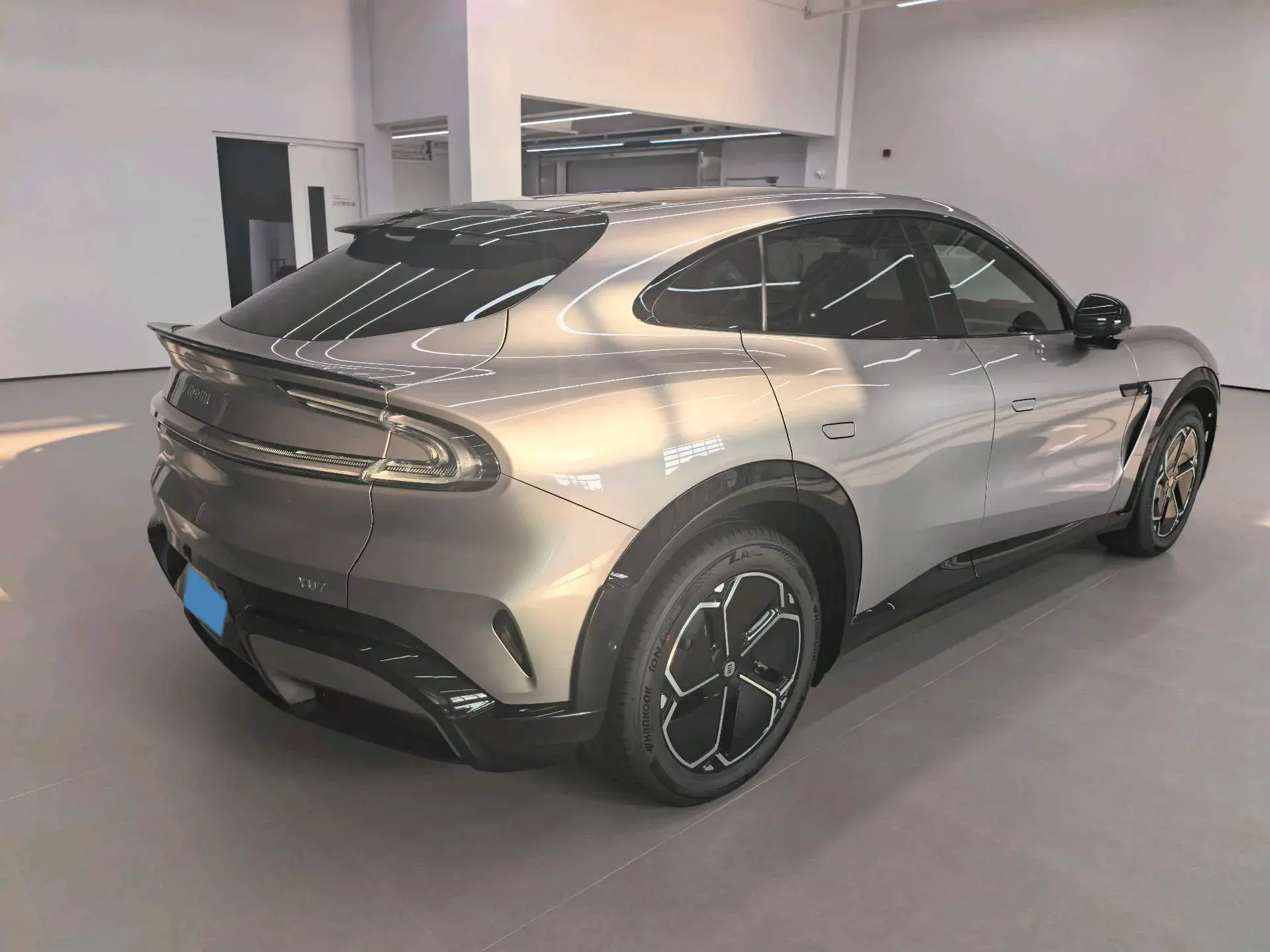 2025 MI YU7 thumbnail 4