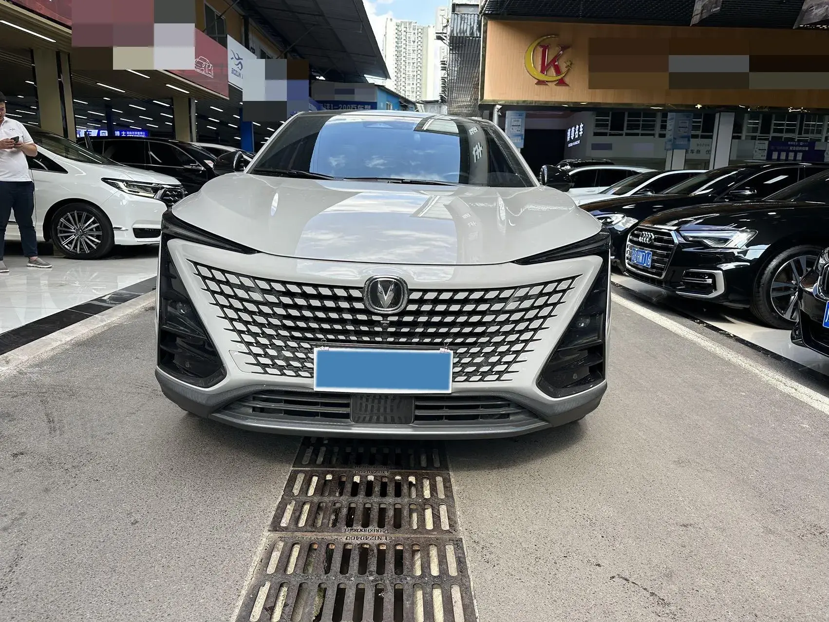 2022 CHANGAN UNI-T thumbnail 2