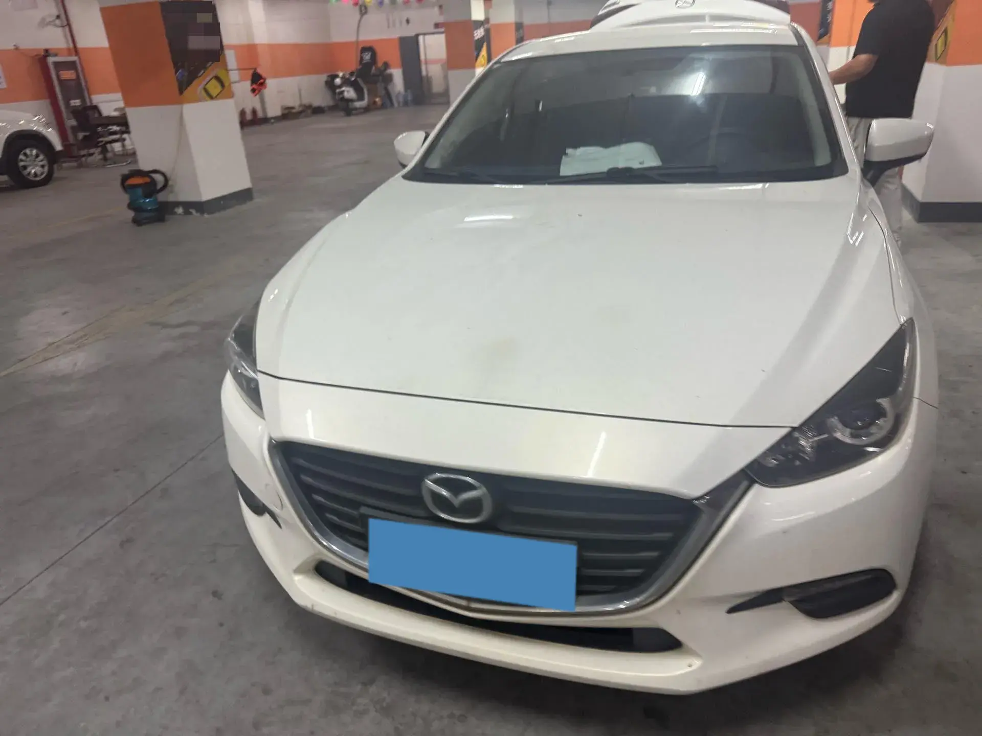 2017 MAZDA 3 thumbnail 2