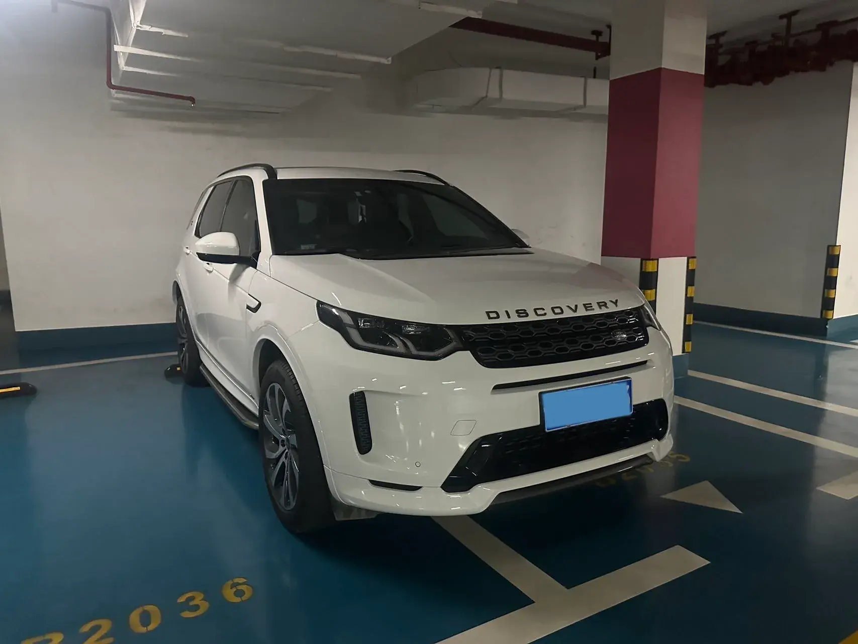 2020 LAND ROVER thumbnail 3