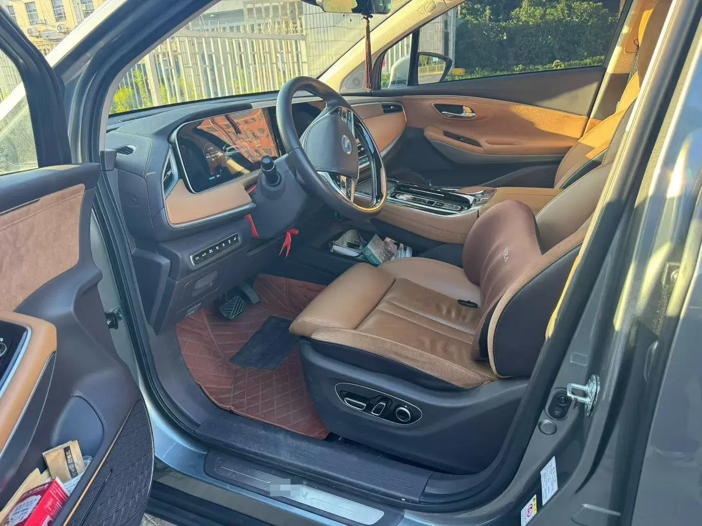 2019 AION LX thumbnail 4