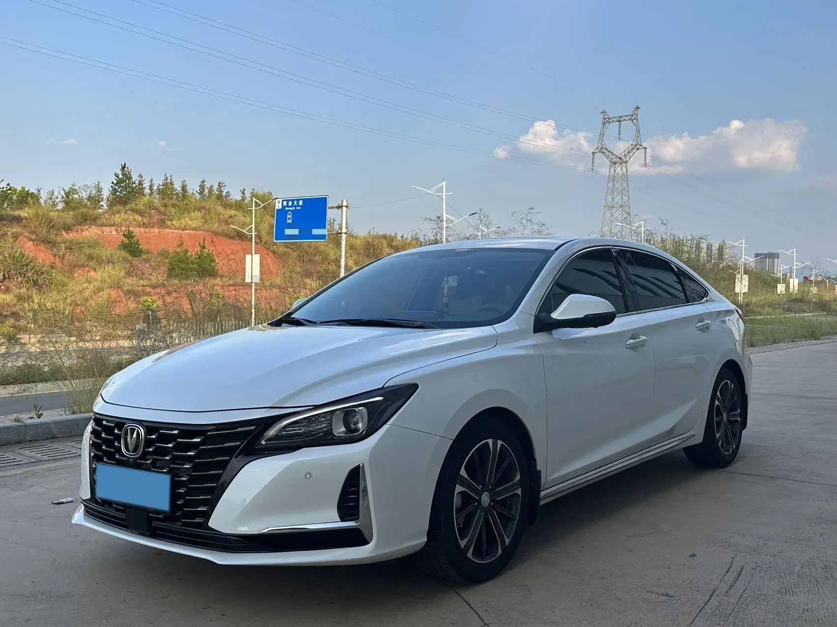 2022 CHANGAN RAETON view 1