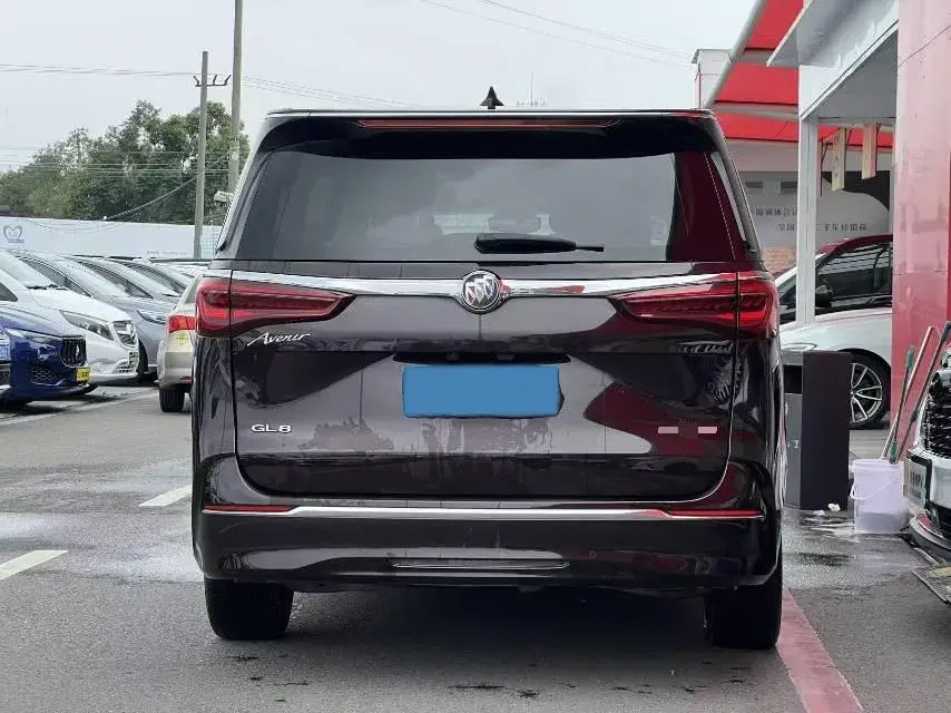 2022 BUICK GL8 thumbnail 3