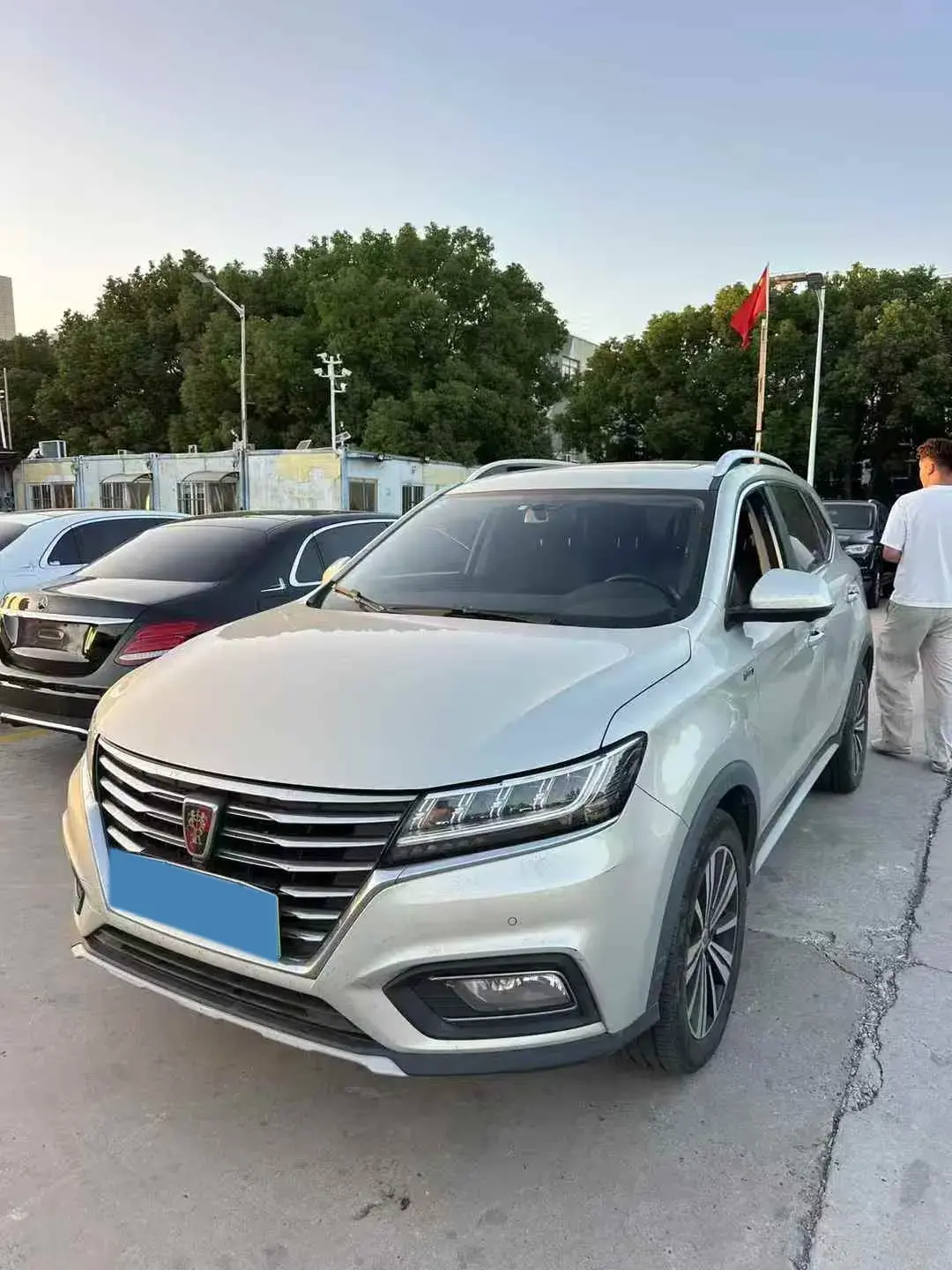 2019 ROEWE RX5 view 1
