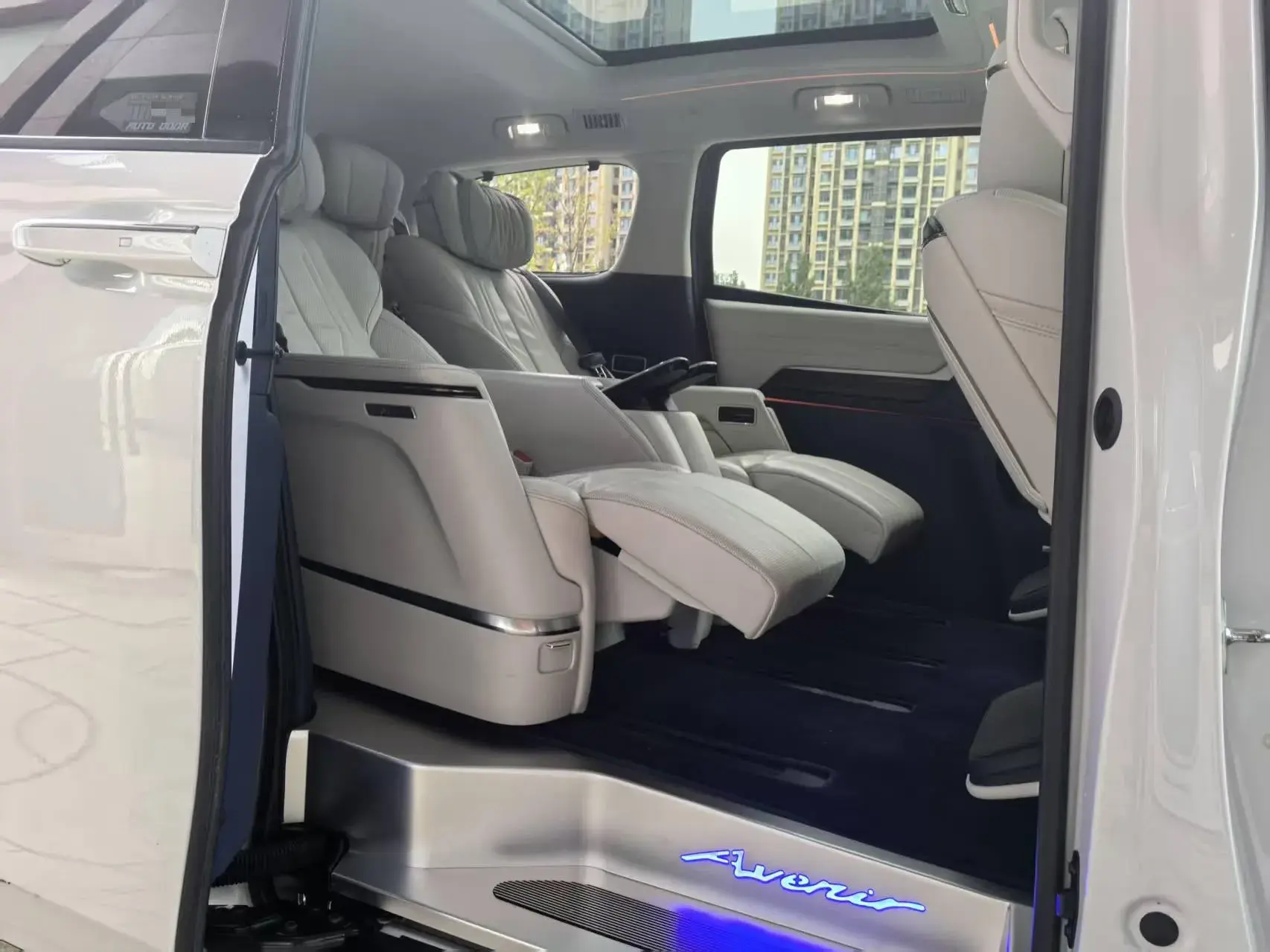 2023 BUICK CENTURY thumbnail 4