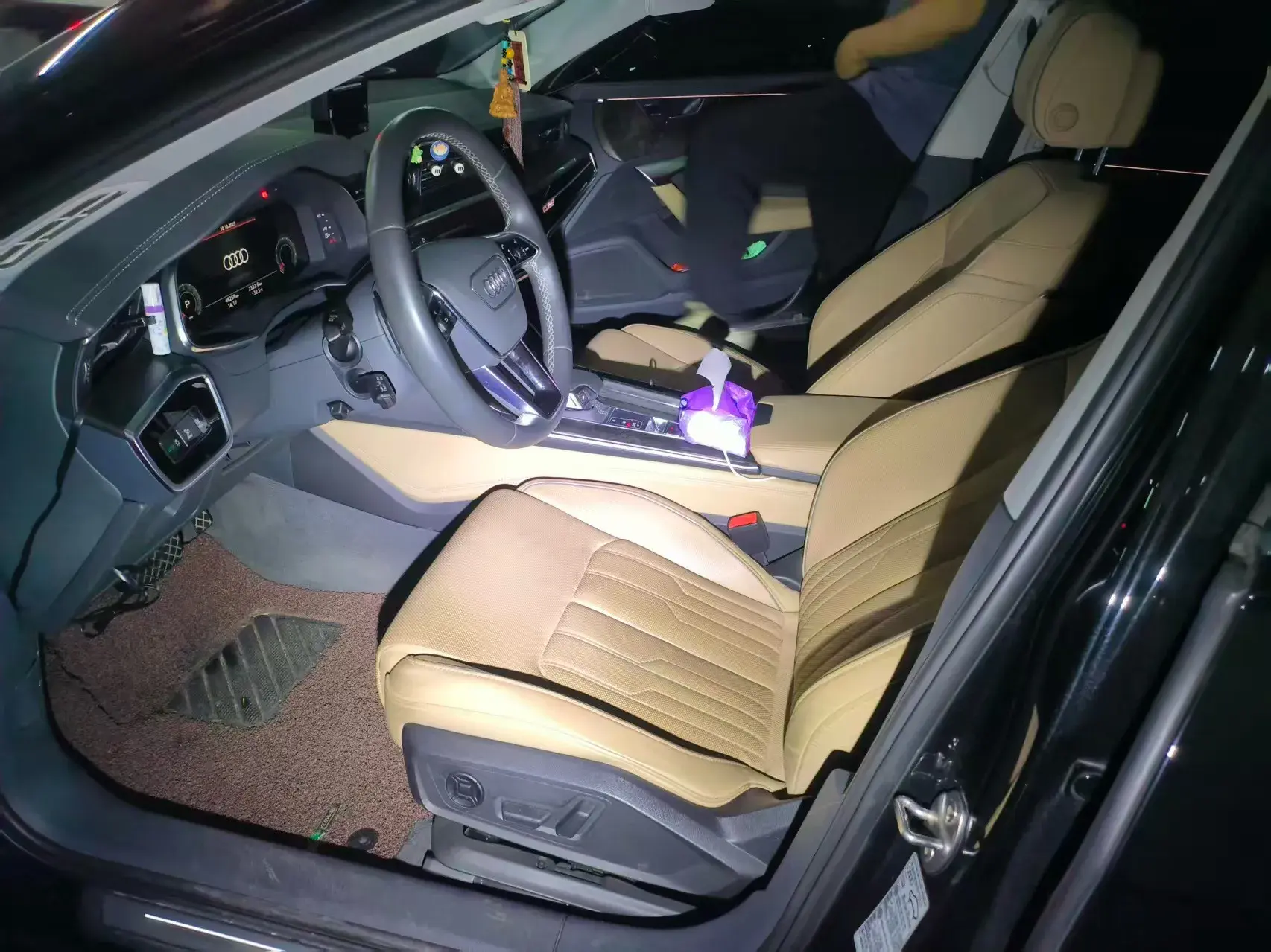 2022 AUDI A6L thumbnail 3