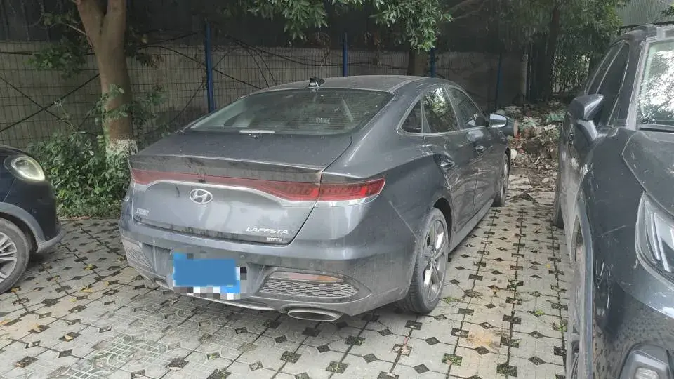 2019 HYUNDAI LA thumbnail 2