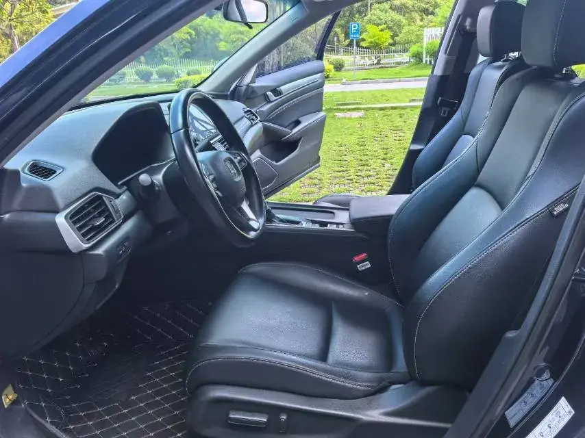 2019 HONDA INSPIRE thumbnail 4