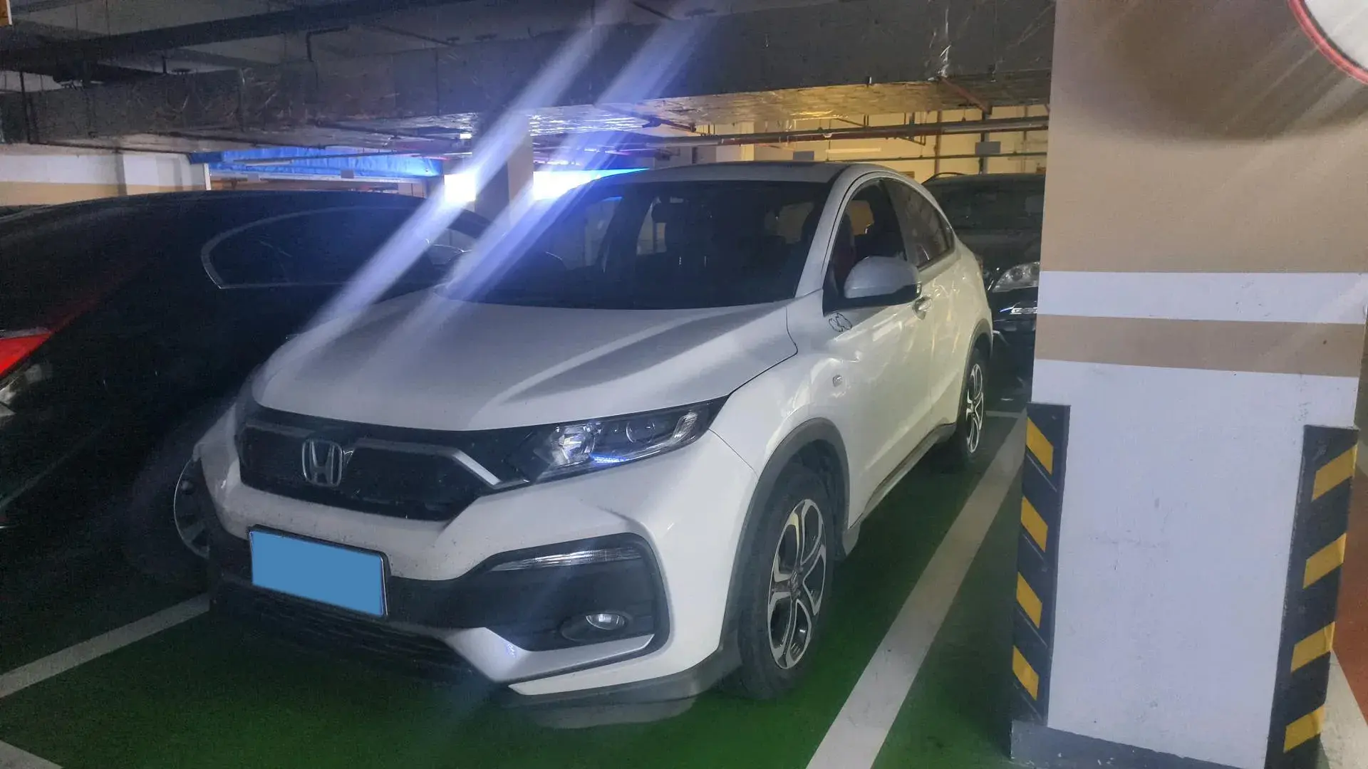 2021 HONDA XR-V view 1