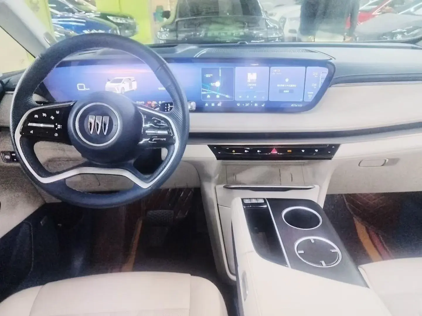 2023 BUICK GL8 thumbnail 4