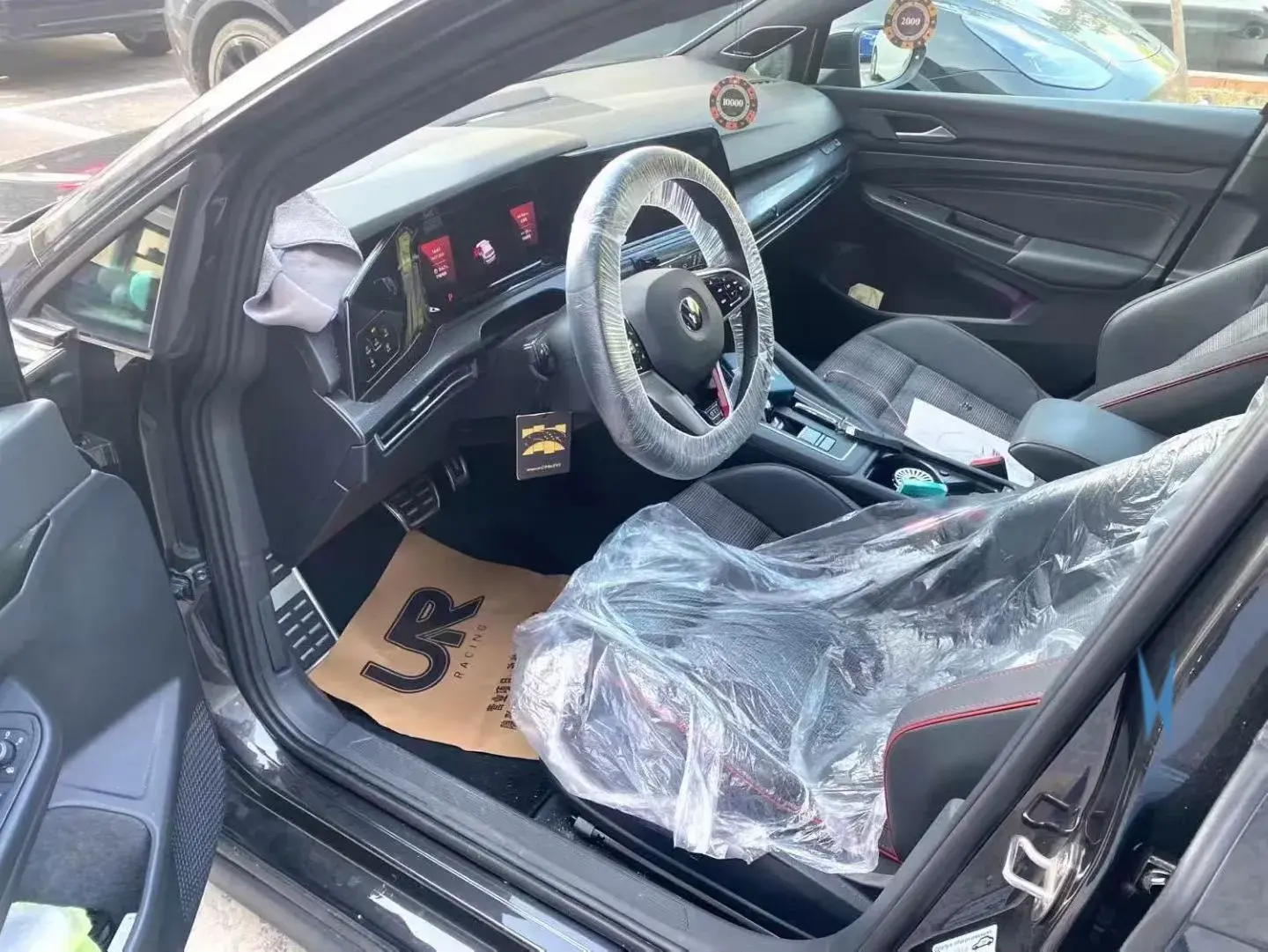 2023 VOLKSWAGEN GOLFGTI thumbnail 4