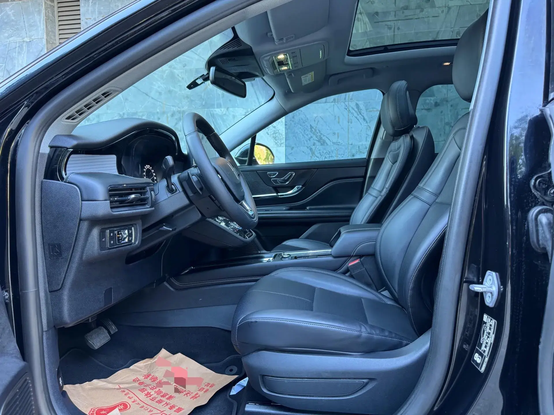 2021 LINCOLN CORSAIR thumbnail 4