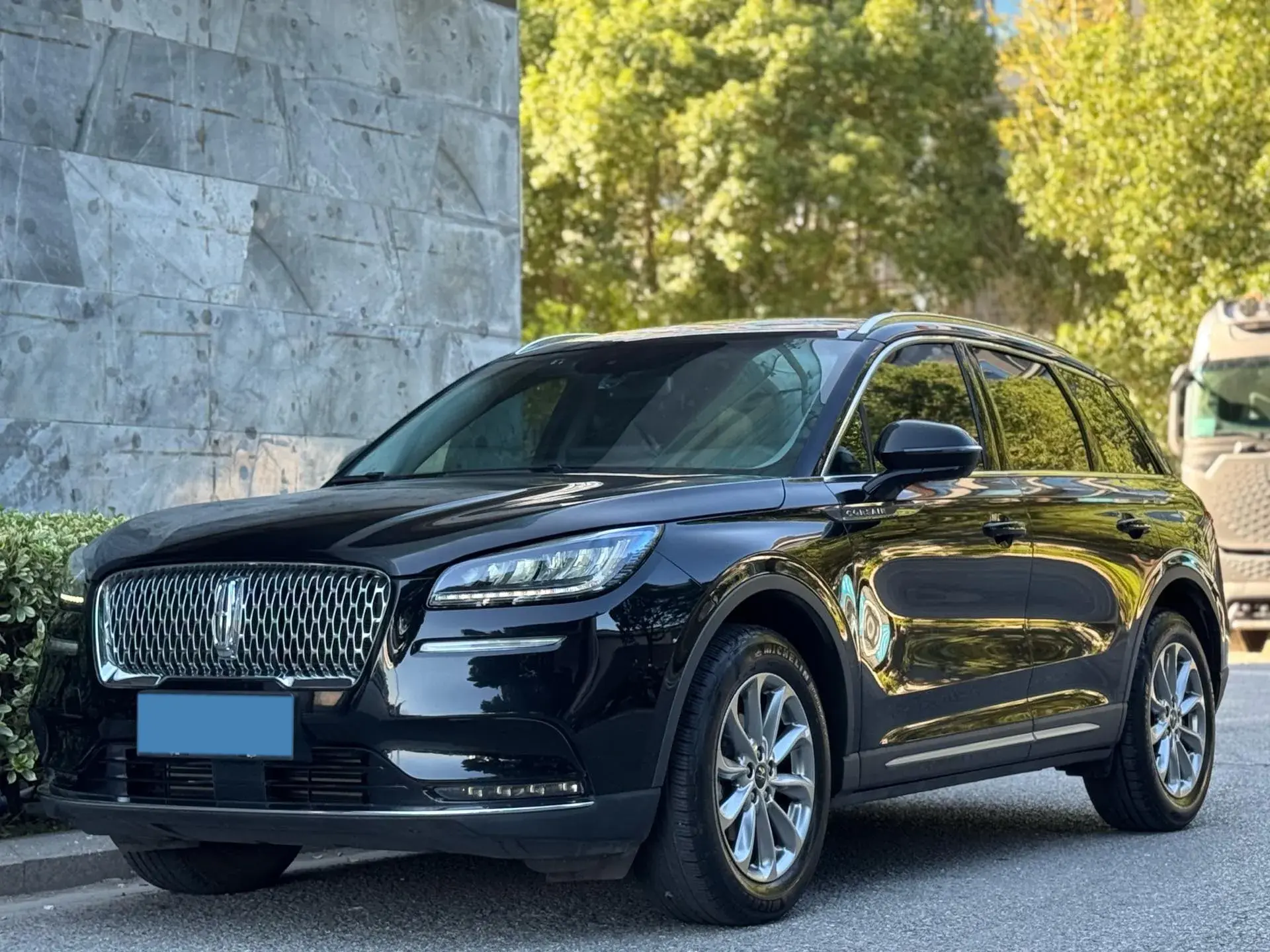 2021 LINCOLN CORSAIR view 1