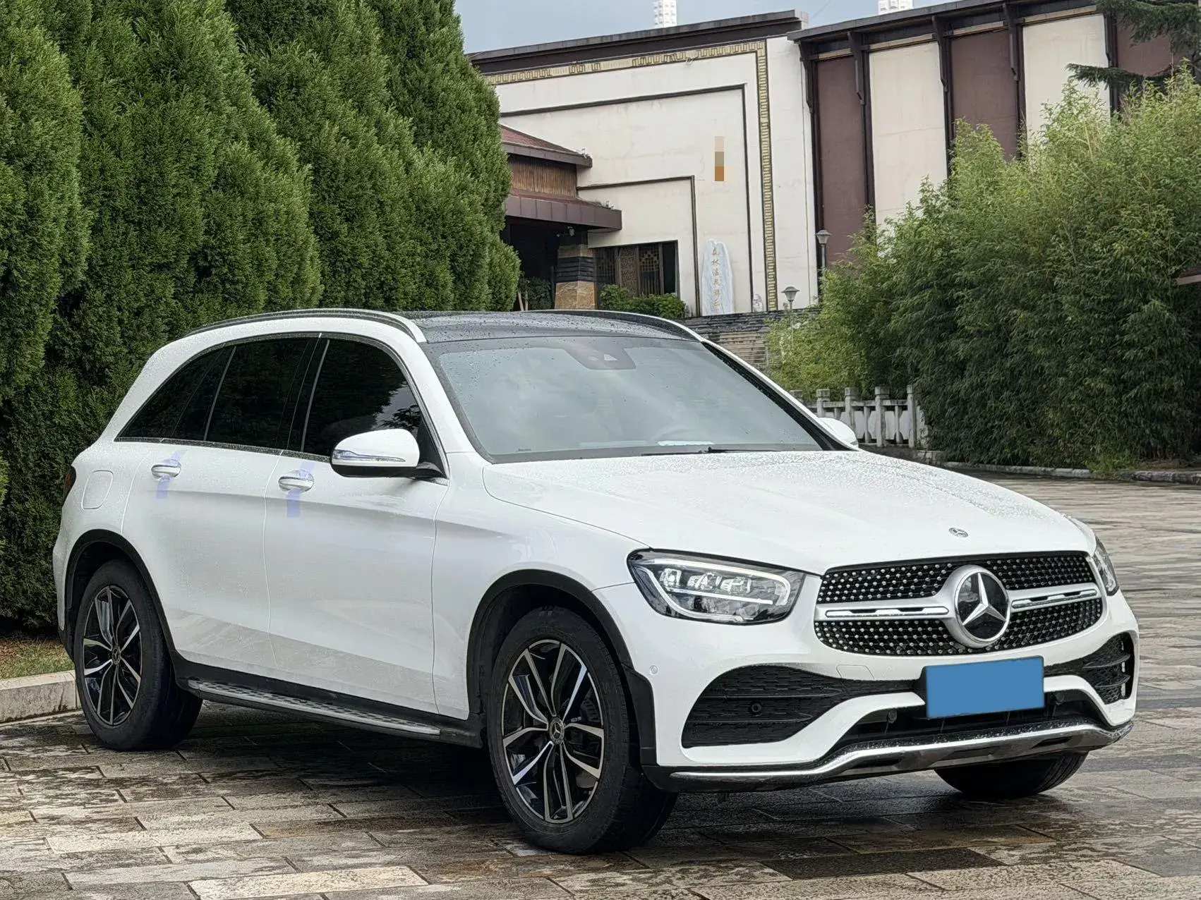 2020 MERCEDES-BENZ GLC thumbnail 3