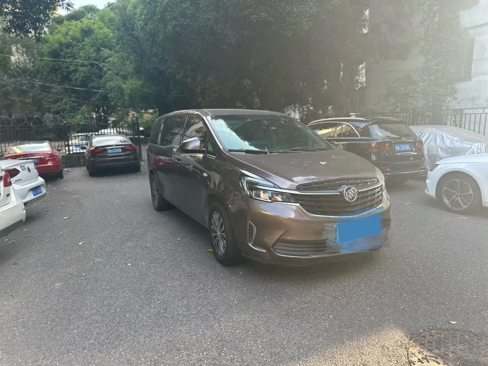 2021 BUICK GL8 thumbnail 3