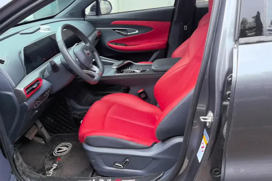 2022 CHANGAN UNI-T thumbnail 4