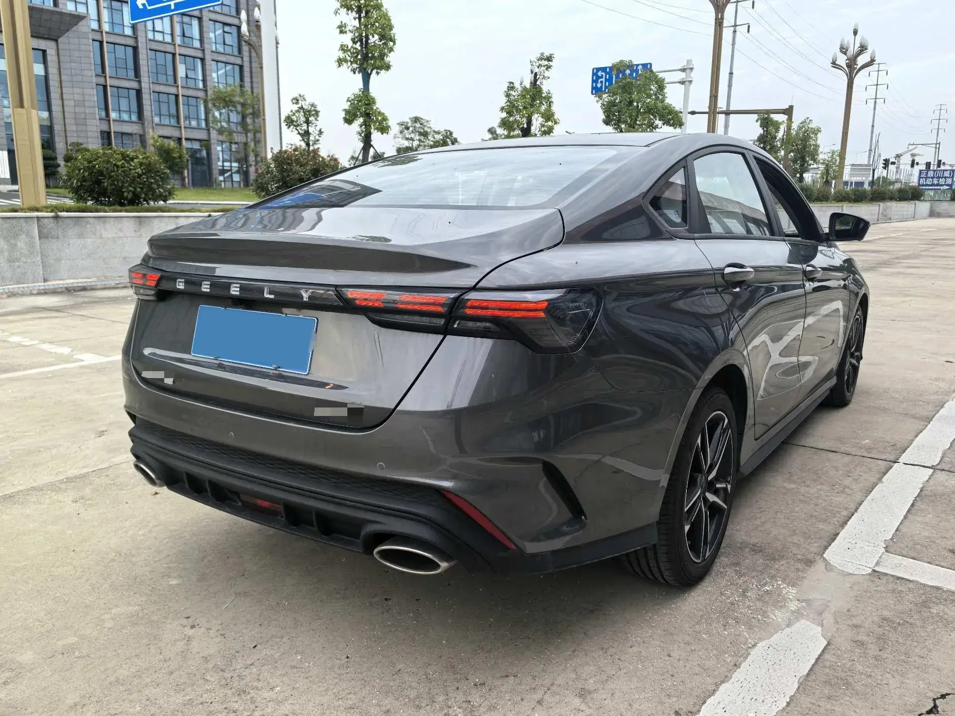 2024 GEELY BINRAY thumbnail 4