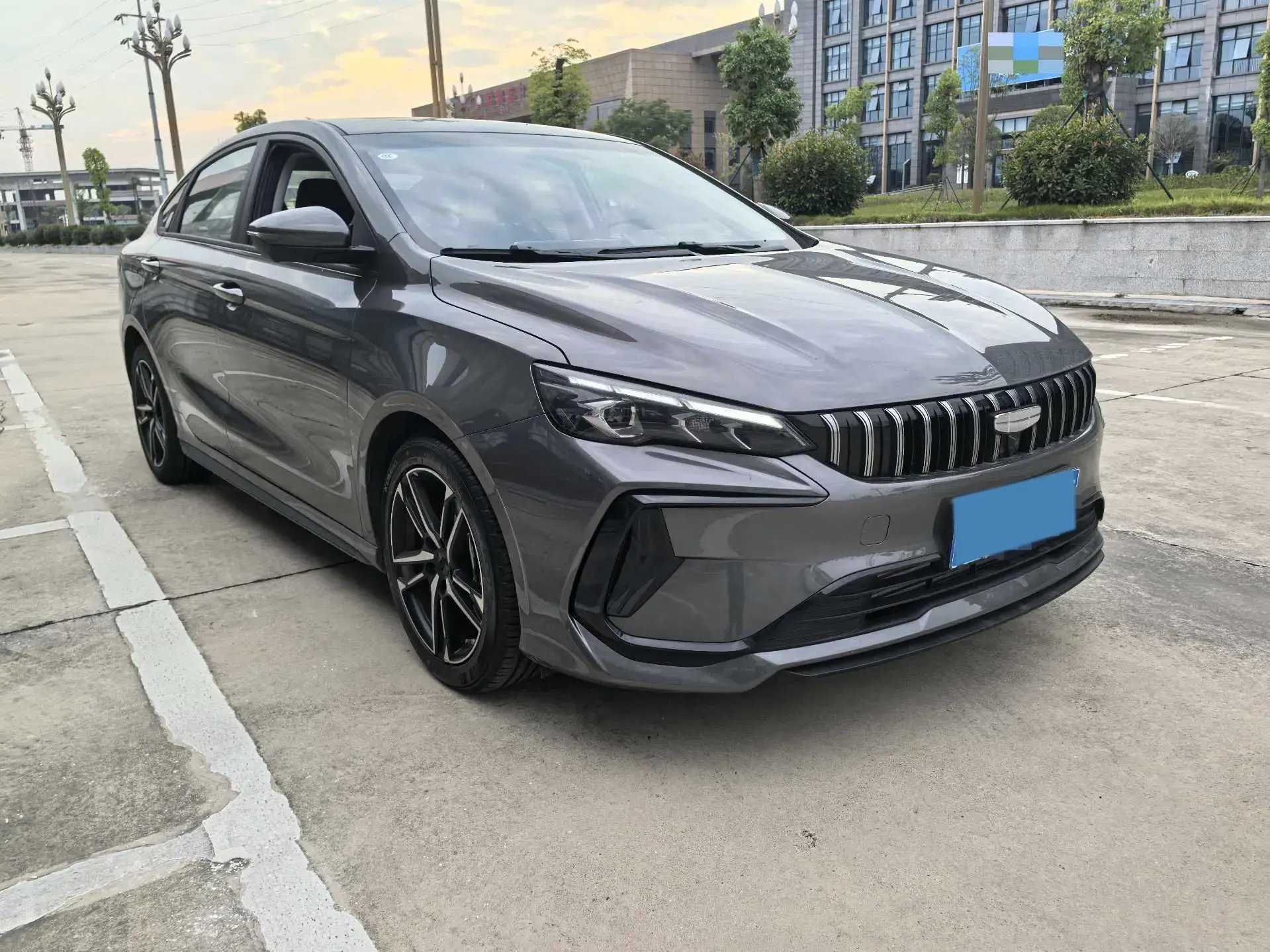 2024 GEELY BINRAY thumbnail 3