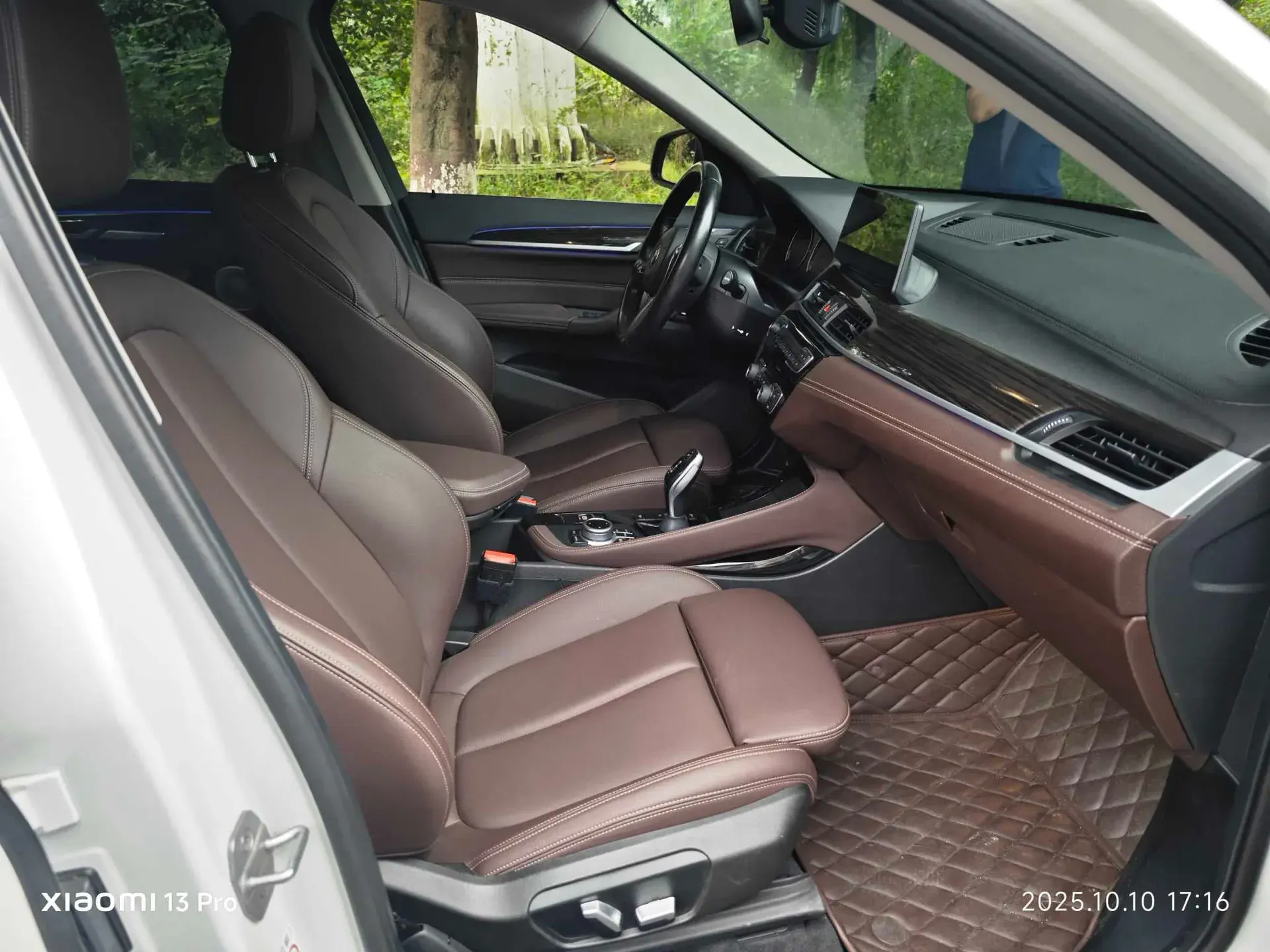 2022 BMW X1 thumbnail 3