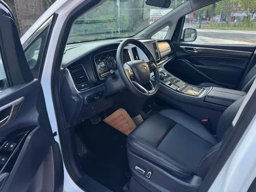 2021 GAC TRUMPCHI thumbnail 4