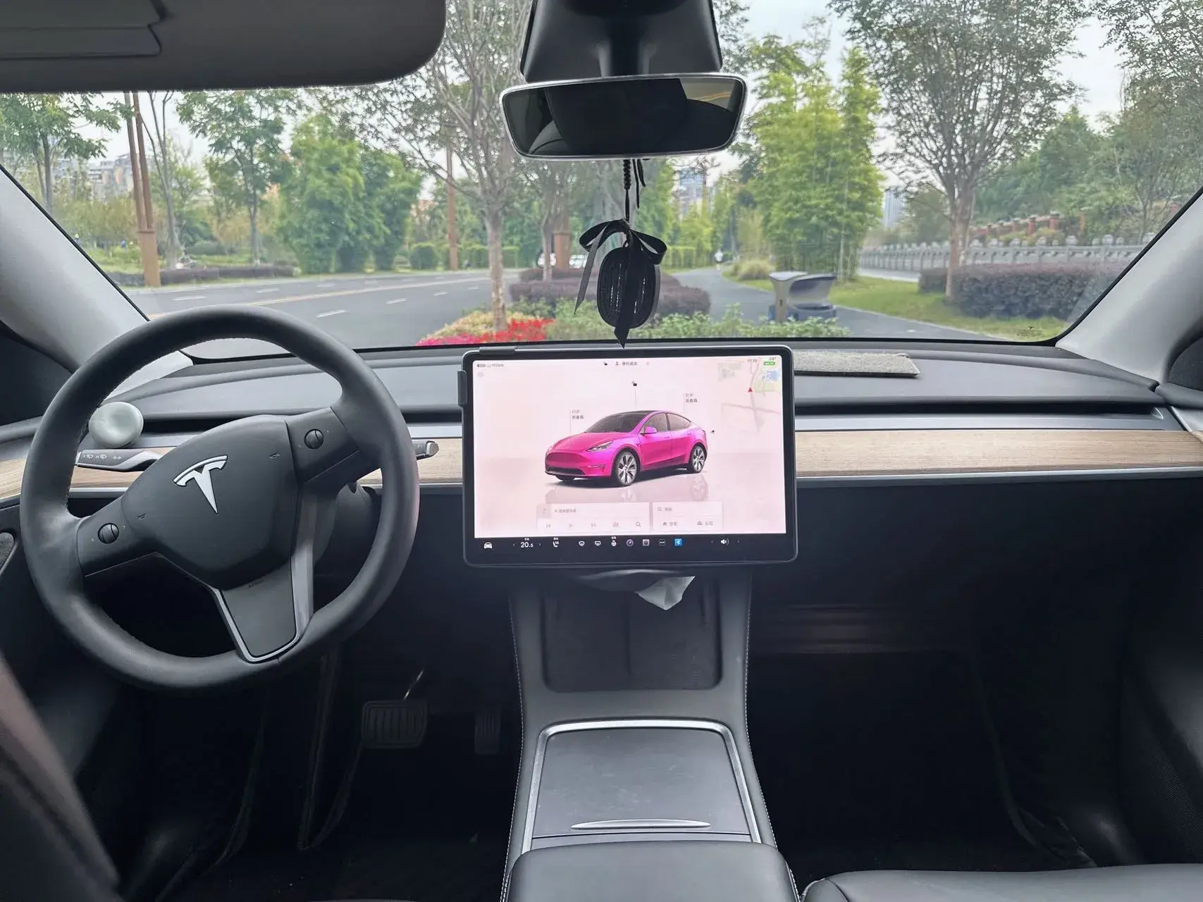 2022 TESLA MODEL thumbnail 3