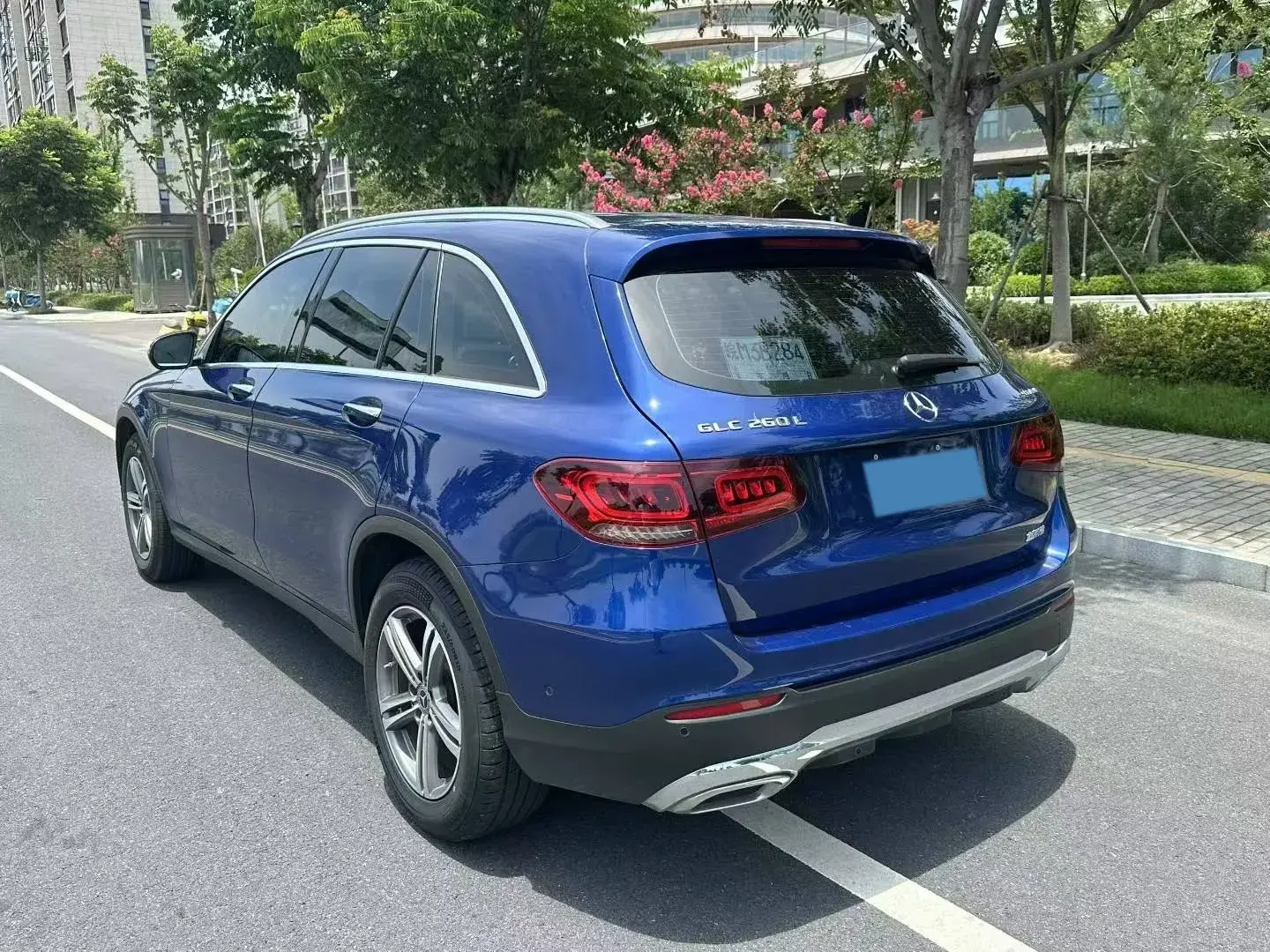 2021 MERCEDES-BENZ GLC thumbnail 4