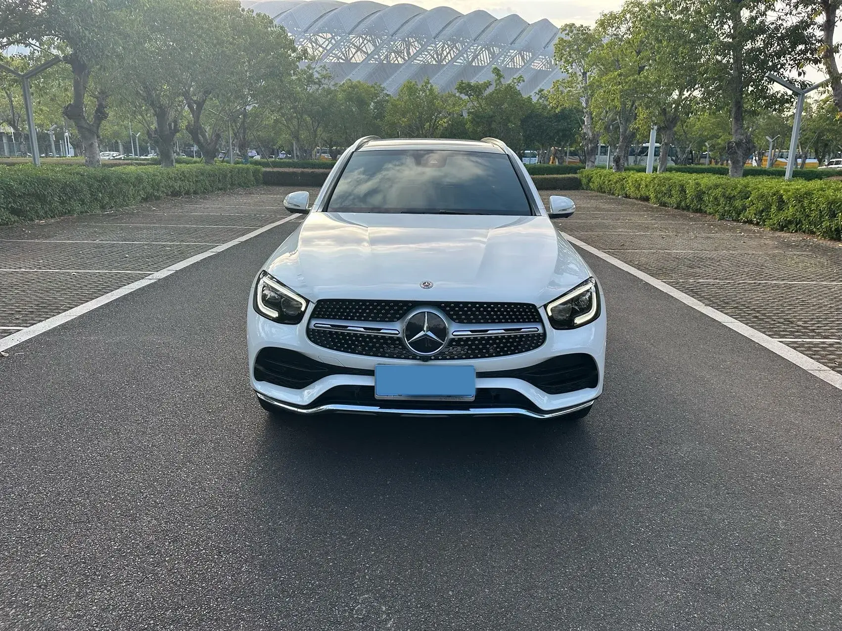 2020 MERCEDES-BENZ GLC thumbnail 2