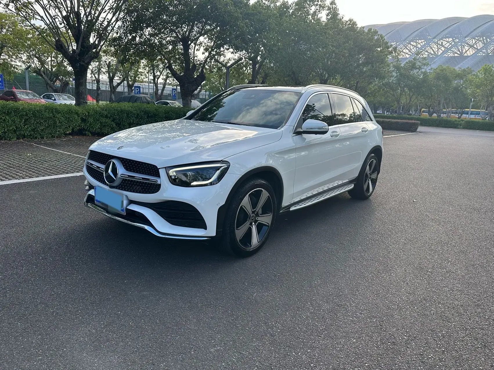 2020 MERCEDES-BENZ GLC view 1