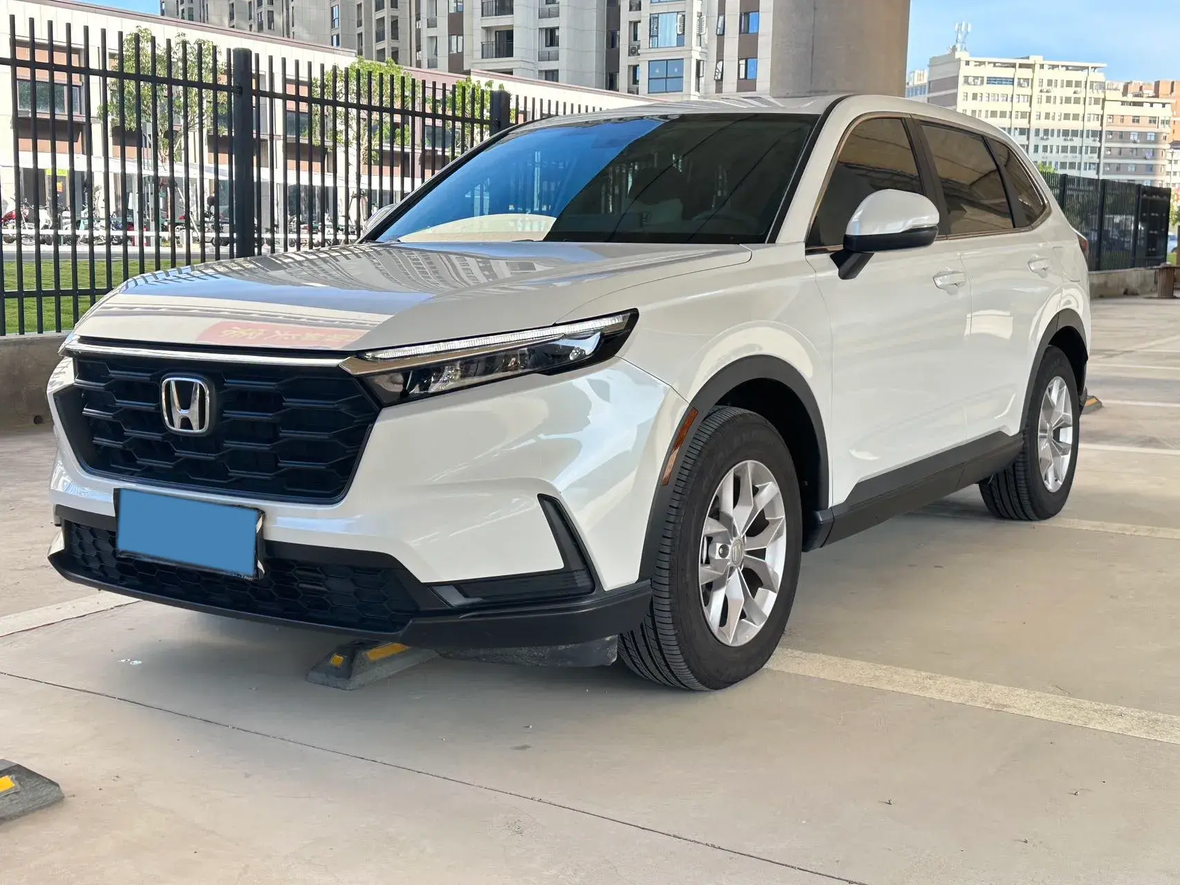 2023 HONDA CR-V view 1