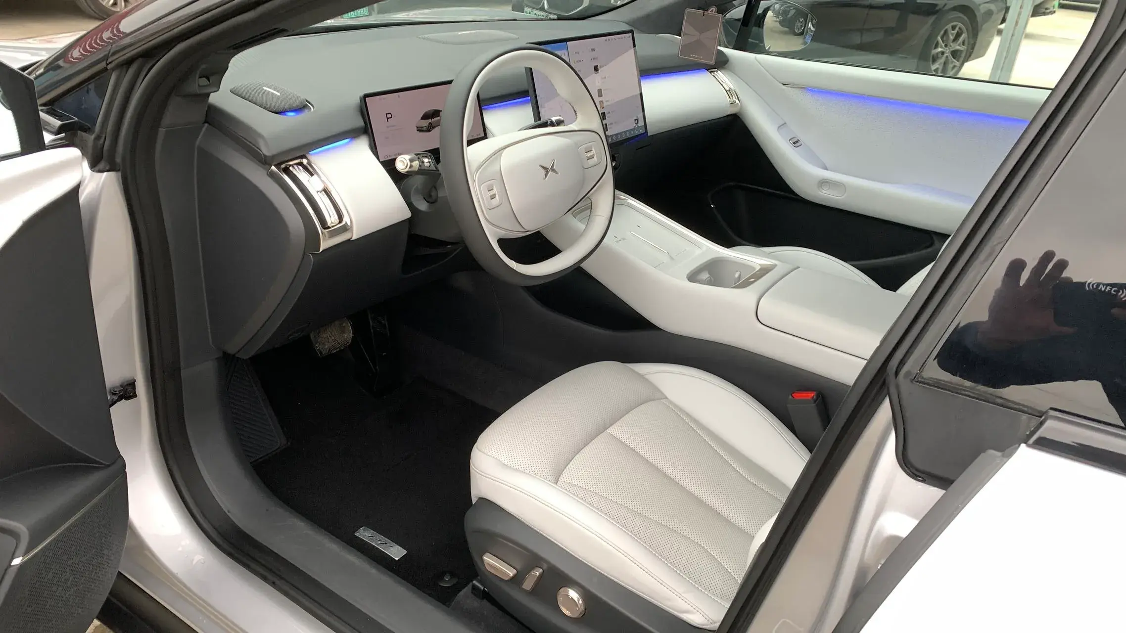 2024 XPENG P7+ thumbnail 4