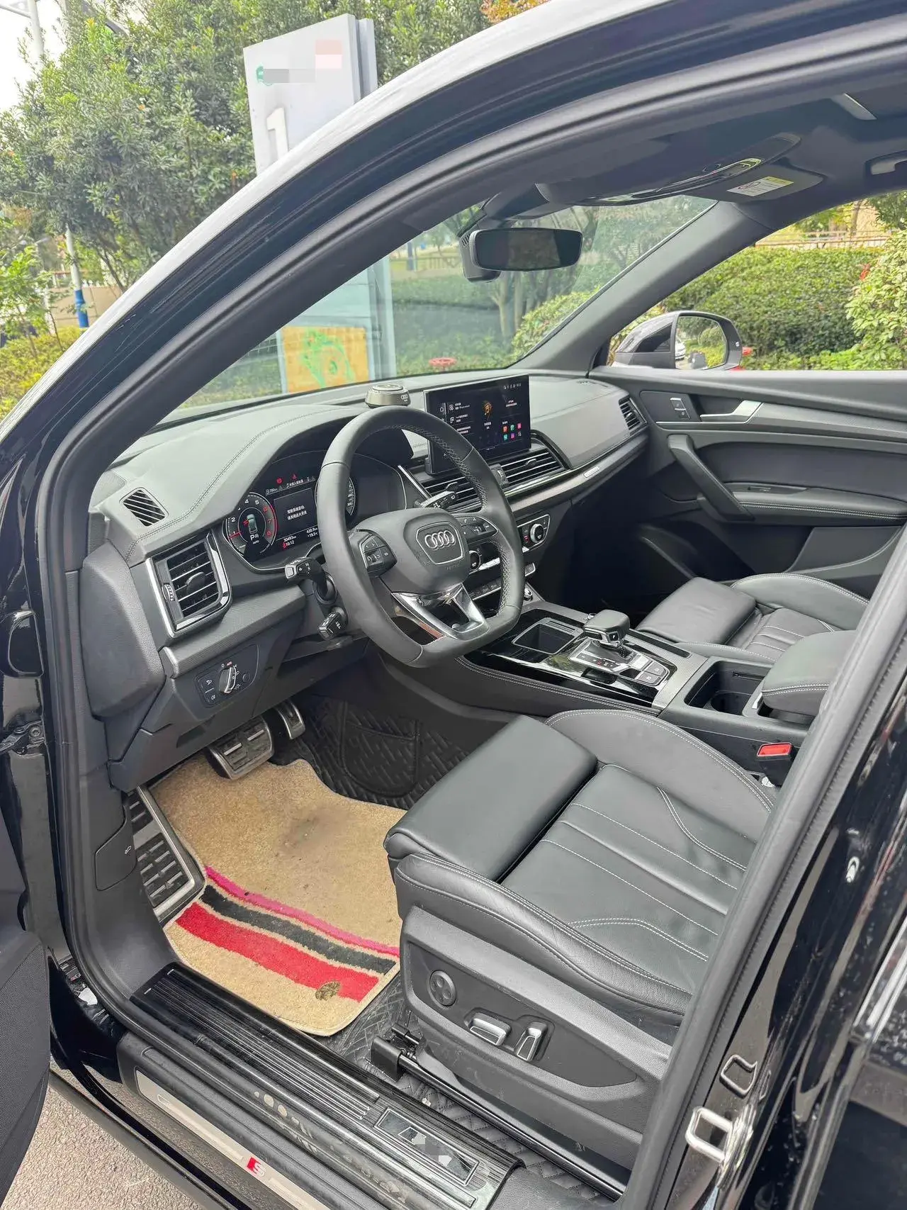 2023 AUDI Q5L thumbnail 3