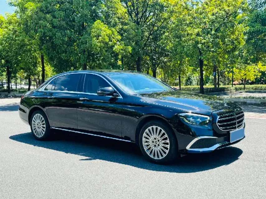 2022 MERCEDES-BENZ E thumbnail 2