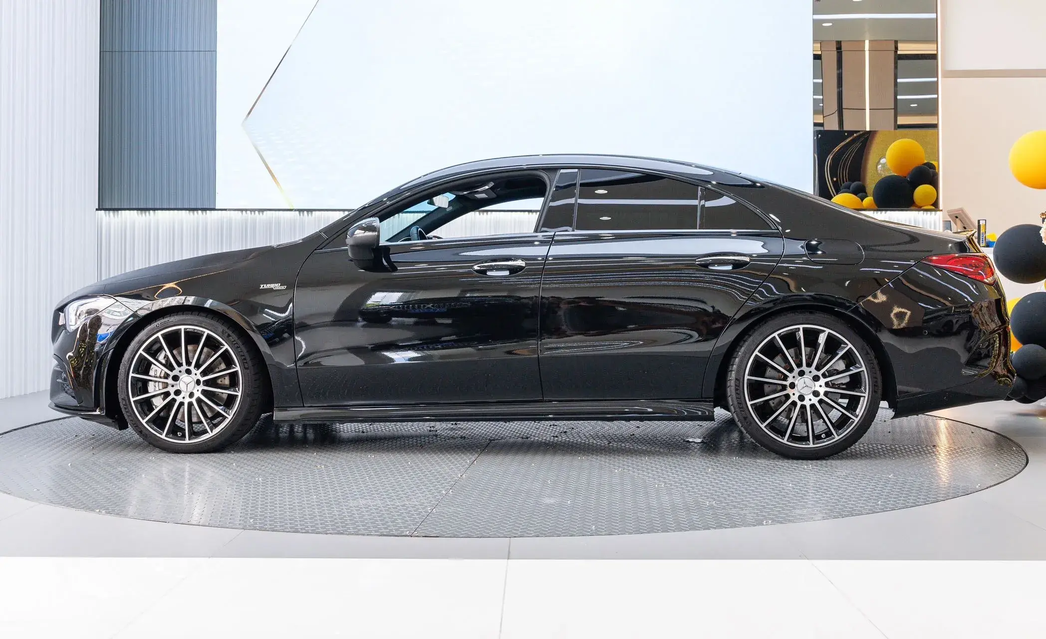 2023 MERCEDES-BENZ CLA thumbnail 3