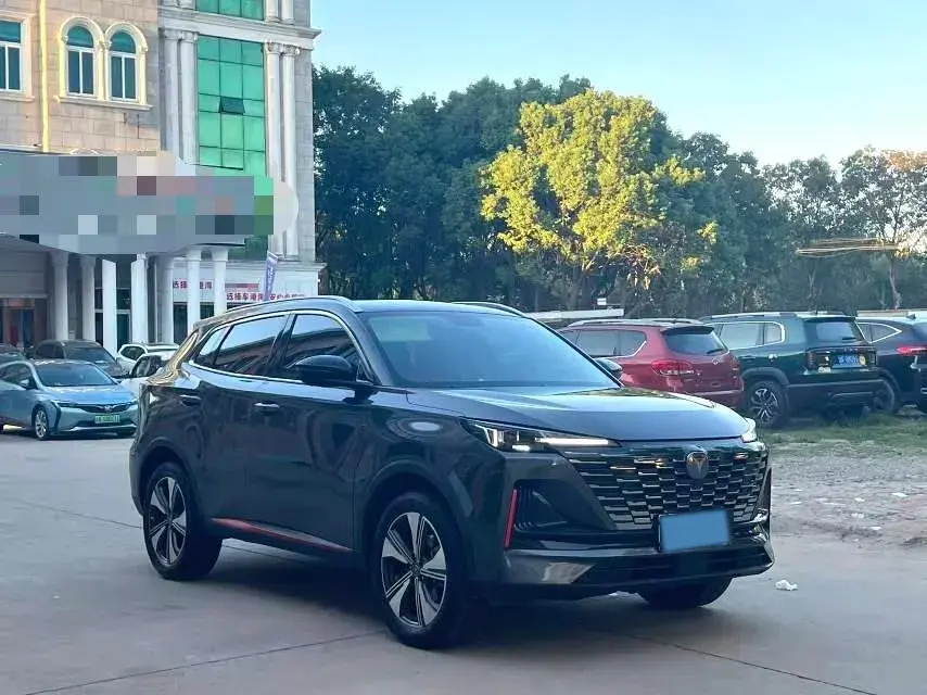 2022 CHANGAN CS75 thumbnail 3