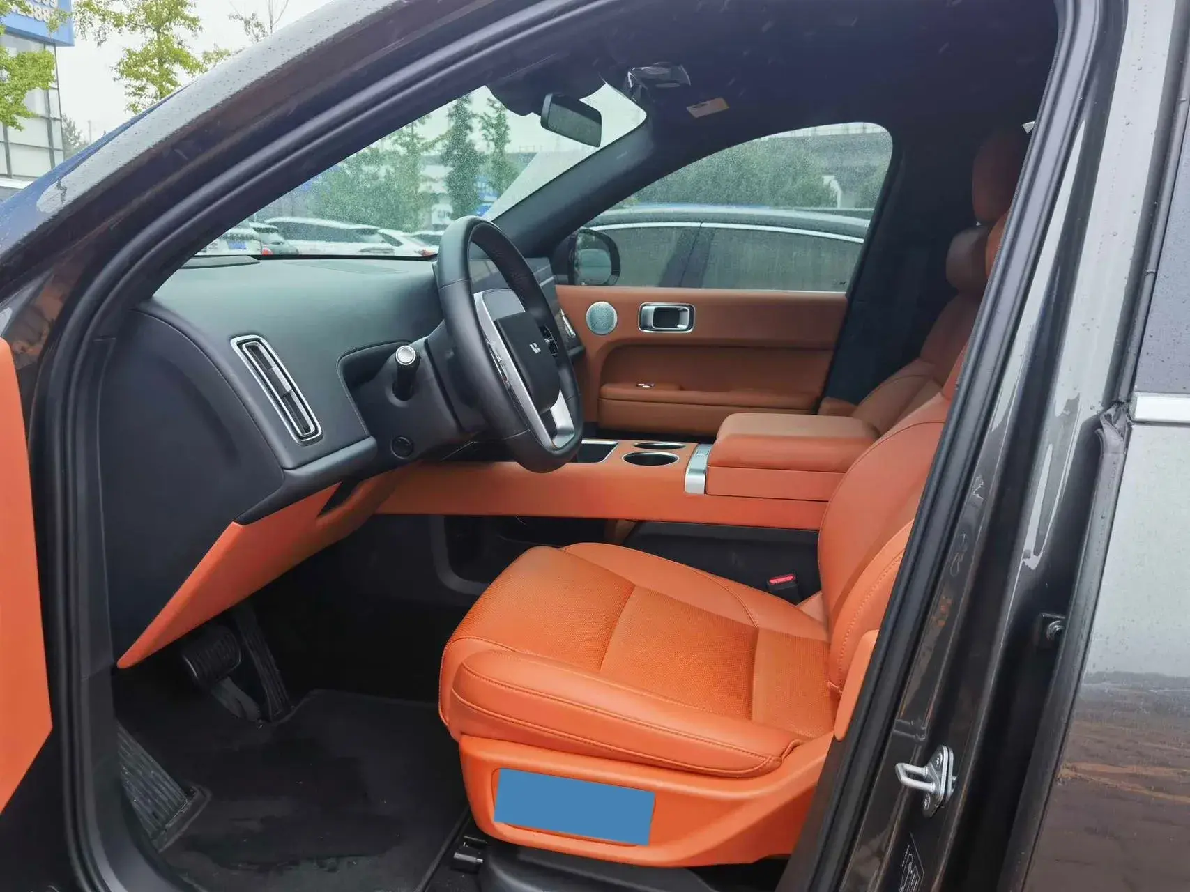 2024 LI L6 thumbnail 3