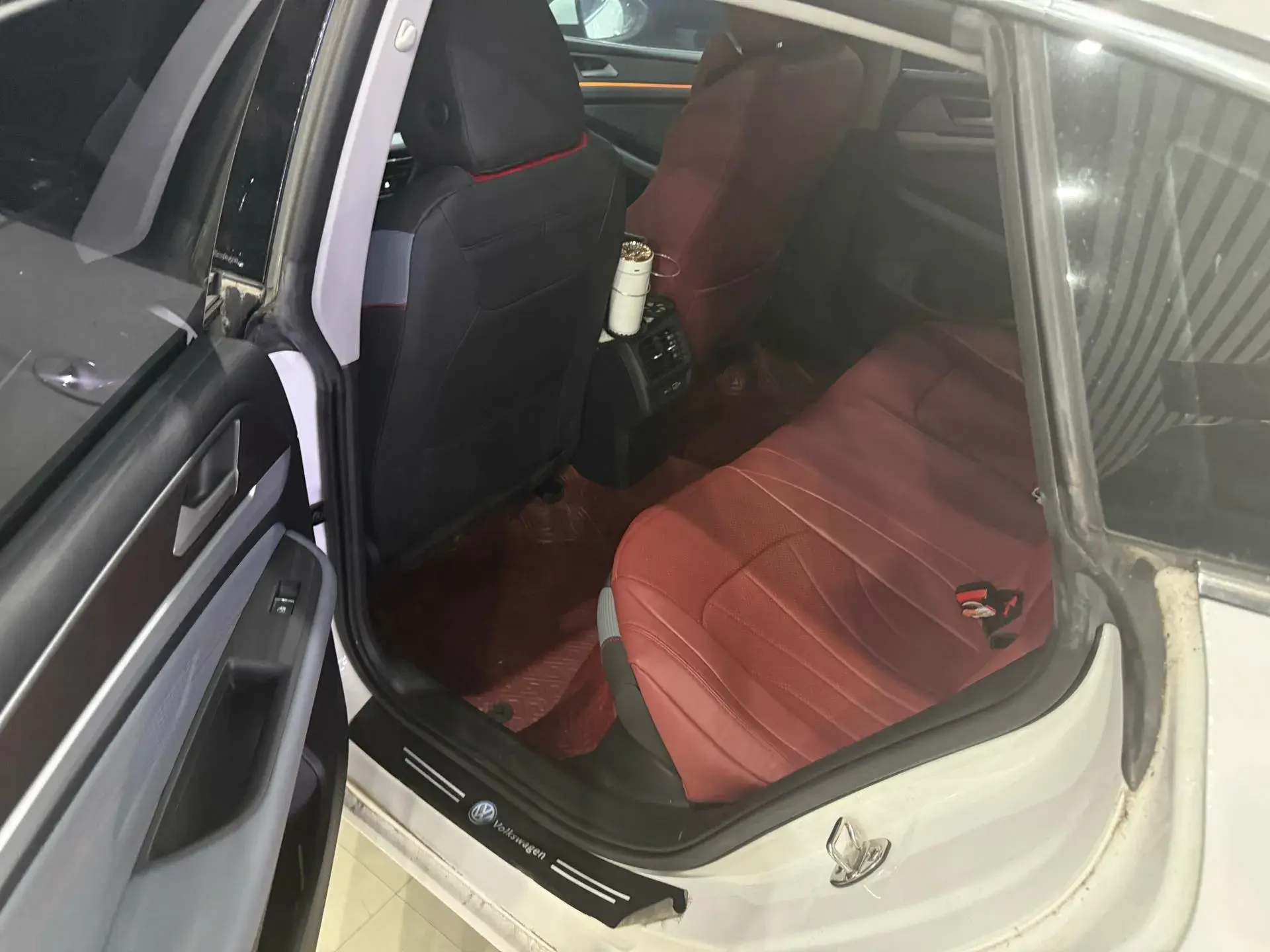 2022 VOLKSWAGEN LAMANDO thumbnail 2