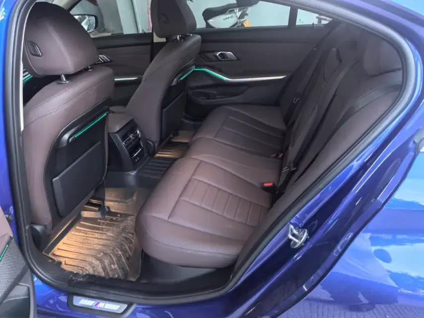 2021 BMW 3 thumbnail 3