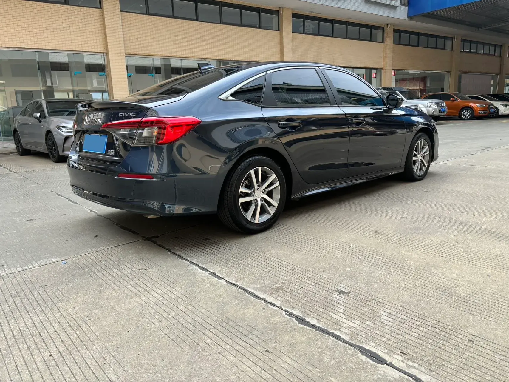 2022 HONDA CIVIC thumbnail 3