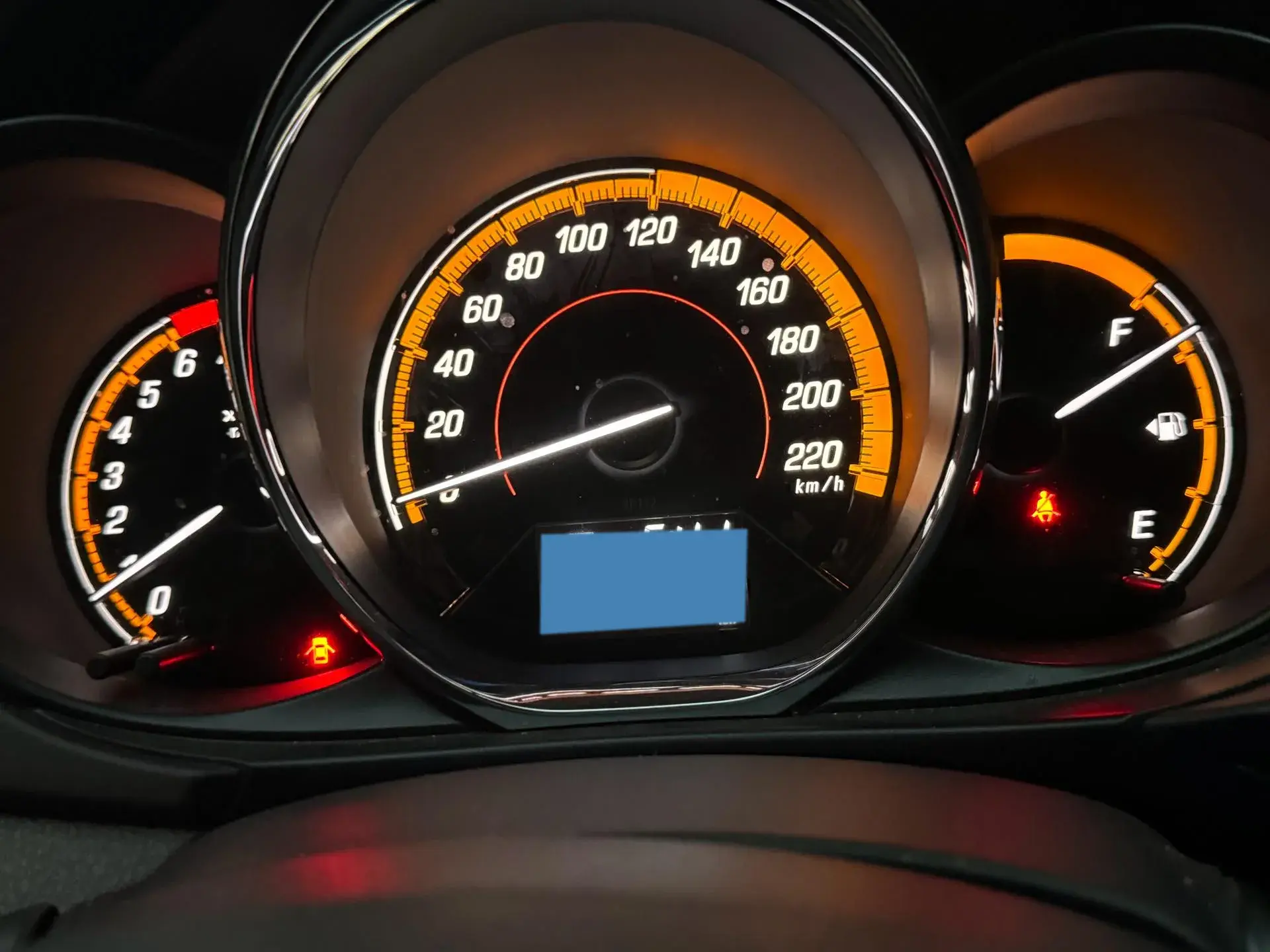 2022 TOYOTA YARIS thumbnail 4