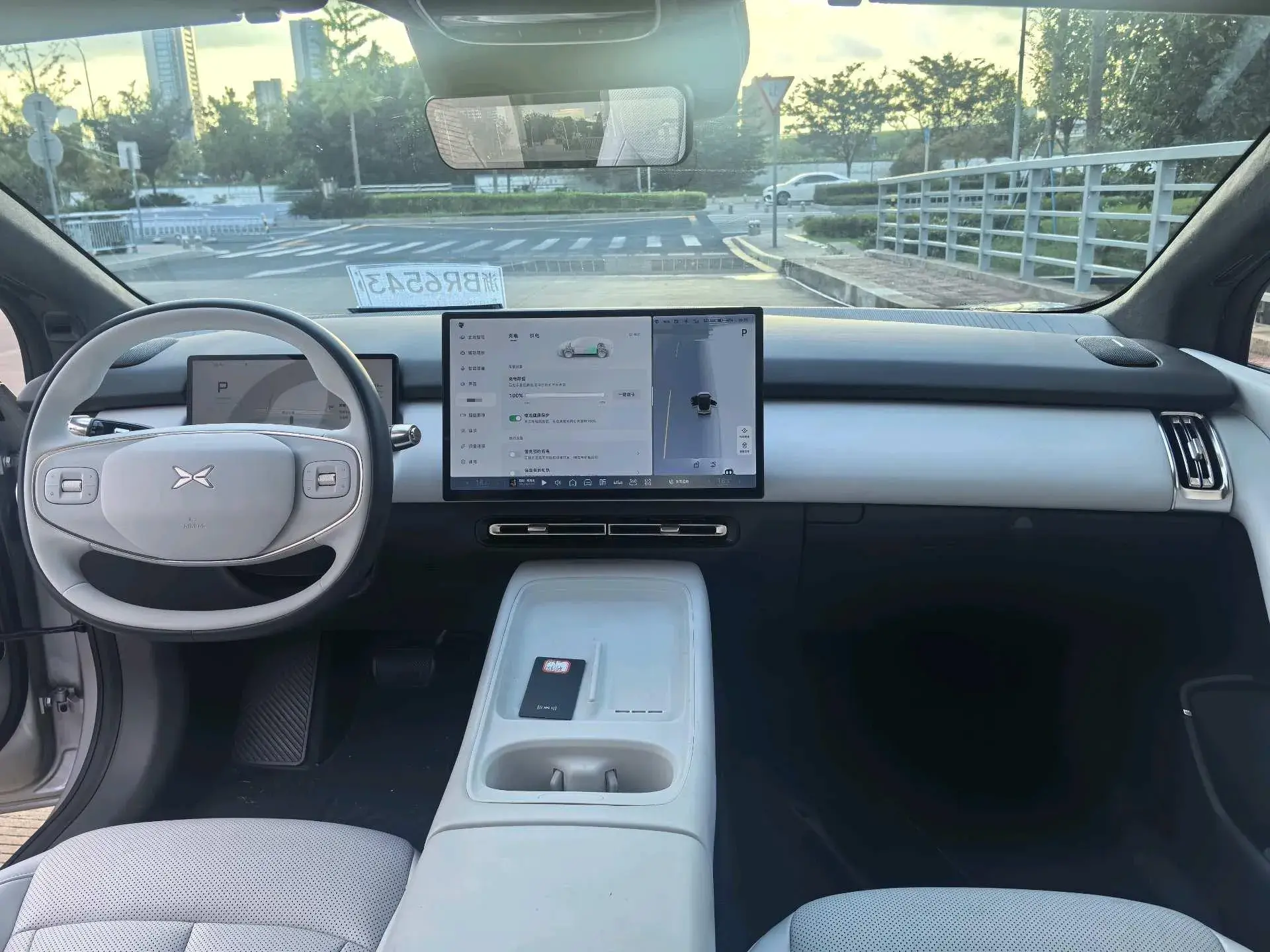 2024 XPENG P7+ thumbnail 4