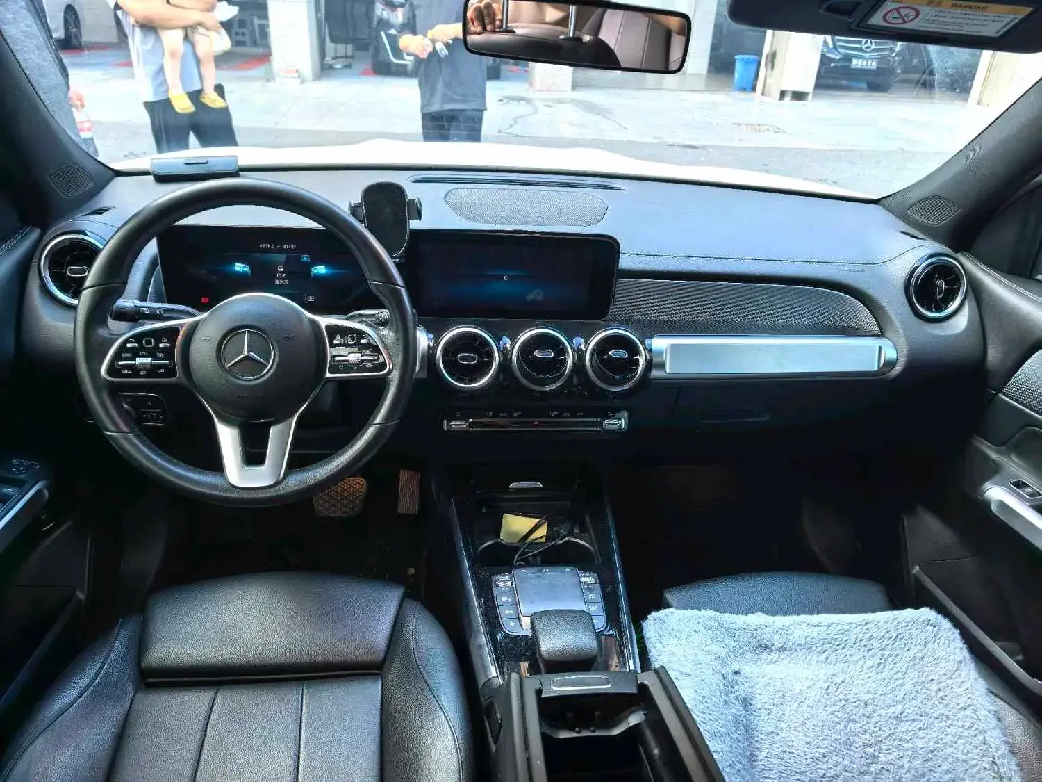 2020 MERCEDES-BENZ GLB thumbnail 3