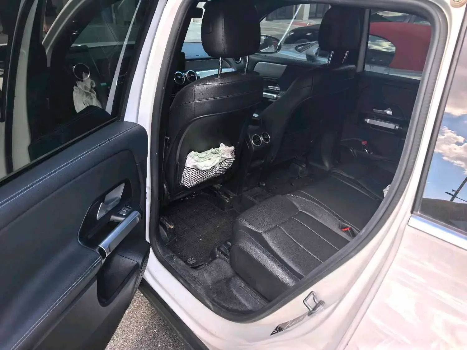 2020 MERCEDES-BENZ GLB thumbnail 4