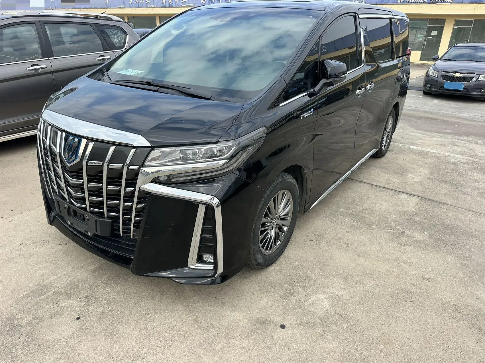 2021 TOYOTA ALPHARD view 1