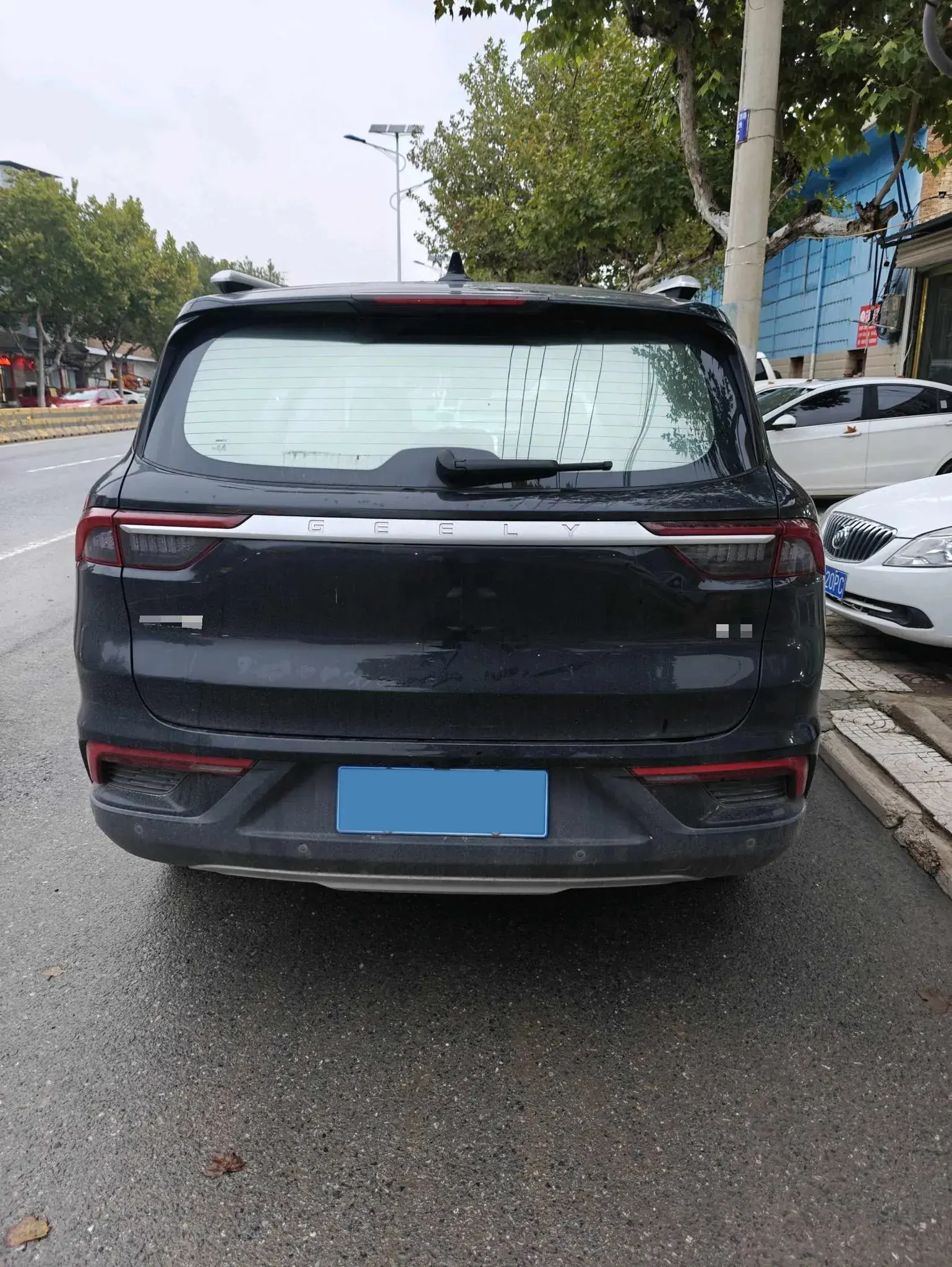 2020 GEELY OKAVANGO thumbnail 4