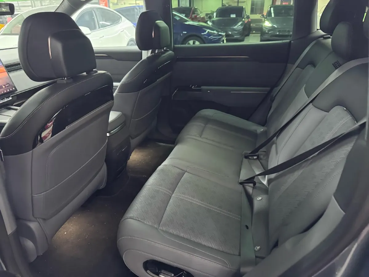 2025 Zeekr 7X BEV 100KWH,autocango,china used car exporter,china ev exporter,chinese used car exporter,chinese used ev exporter